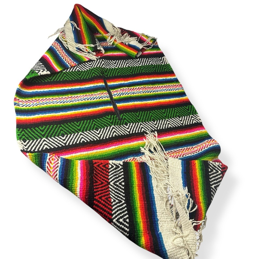 Vintage Mexican Serape Poncho Large Heavy  Textile Woven Wool 70x74‎ w/ Fringe - Picture 5 of 13